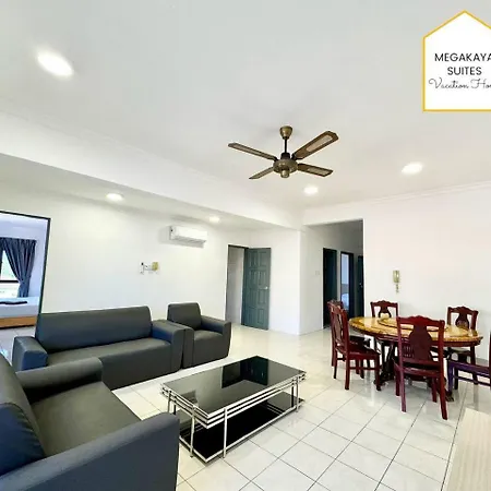 6 Bedrooms Penthouse Marina Court City Centre - 19Pax Kota Kinabalu Exterior photo