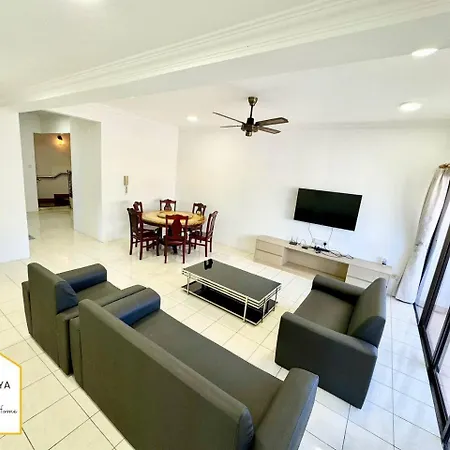 6 Bedrooms Penthouse Marina Court City Centre - 19Pax Kota Kinabalu Exterior photo