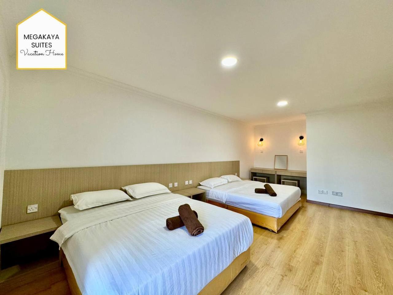 6 Bedrooms Penthouse Marina Court Centre - 19pax Kota Kinabalu